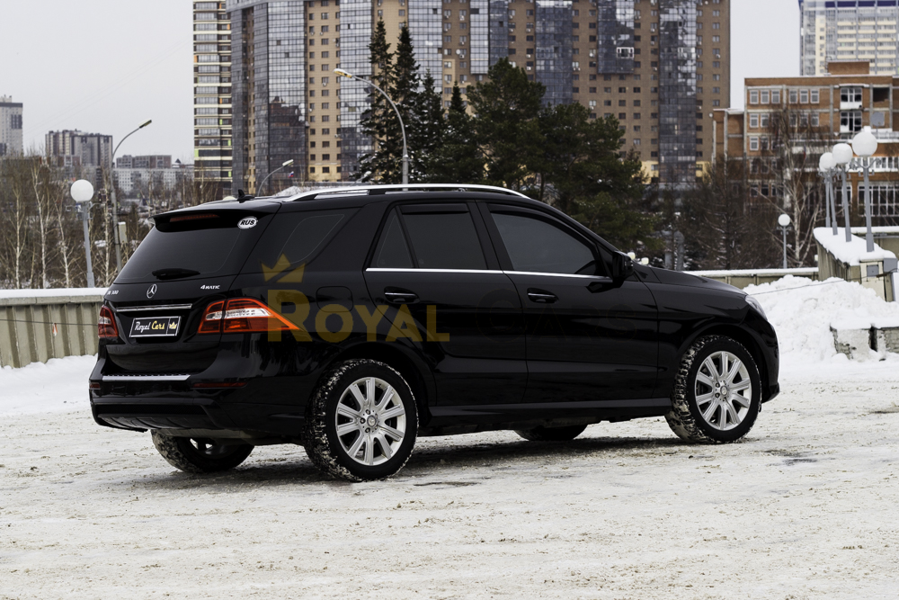 Mercedes-Benz ML-350 Черный
