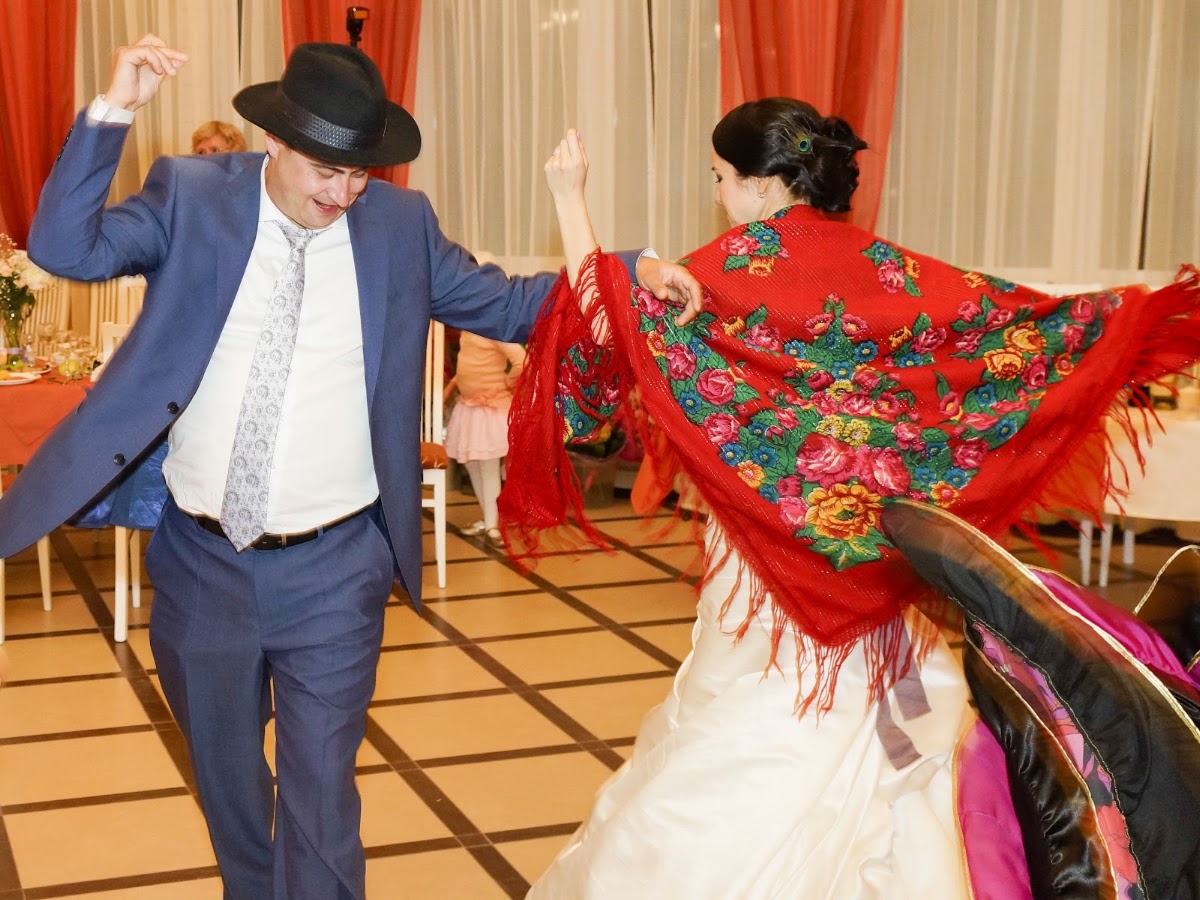 Цыганское шоу Ромэн