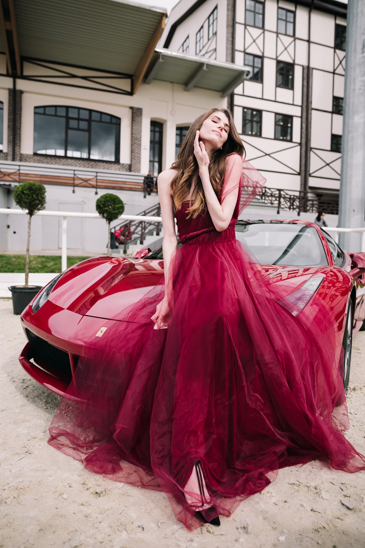 Dress for Party — кадр 5 из 32