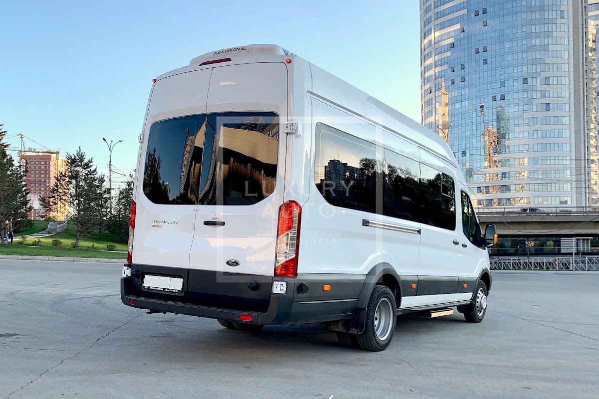 Ford Transit — кадр 2 из 12