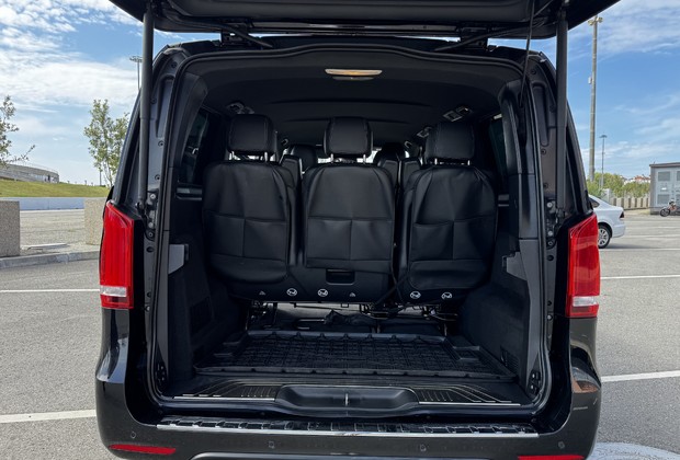 Аренда Mercedes-Benz V class с водителем