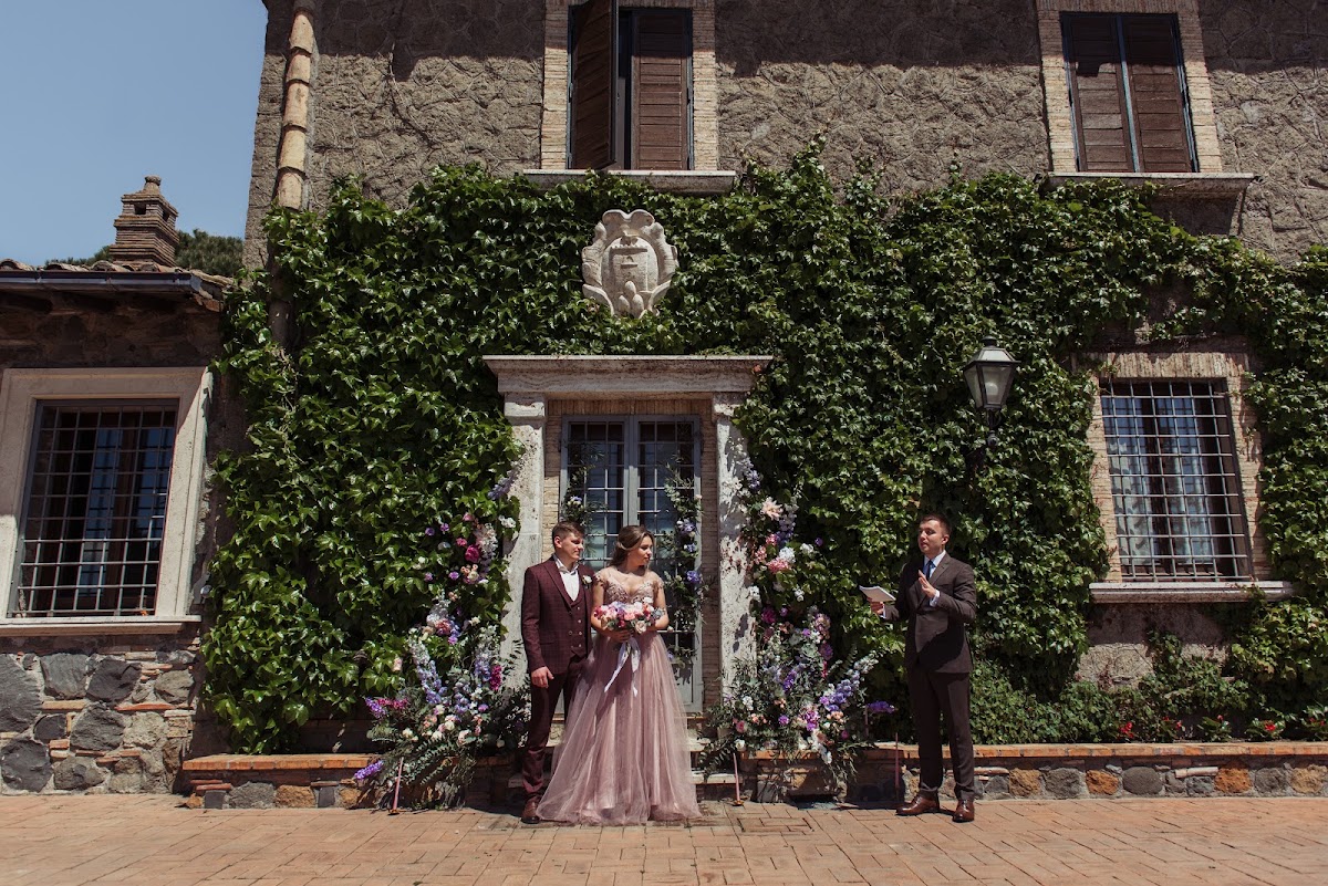Italy. Wedding day