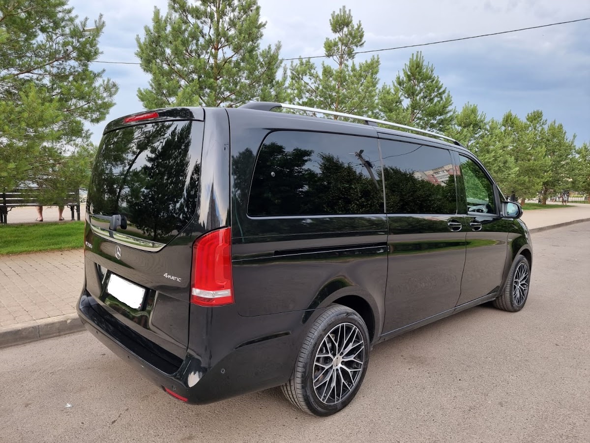 Мерседес V-класс — кадр 3 из 10