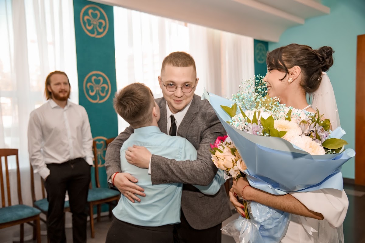 Алсу и Эмиль