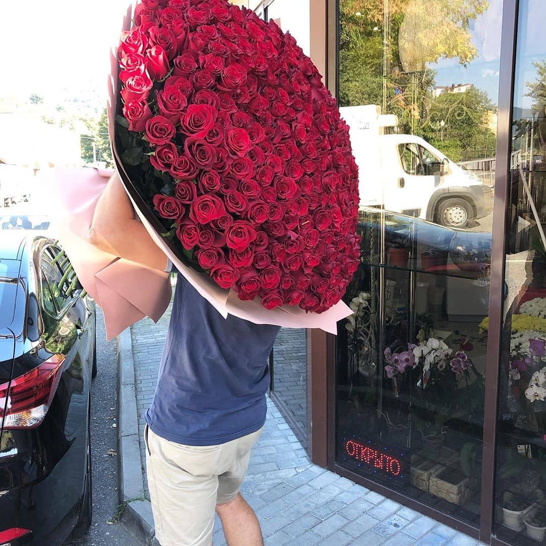 DinasFlowers