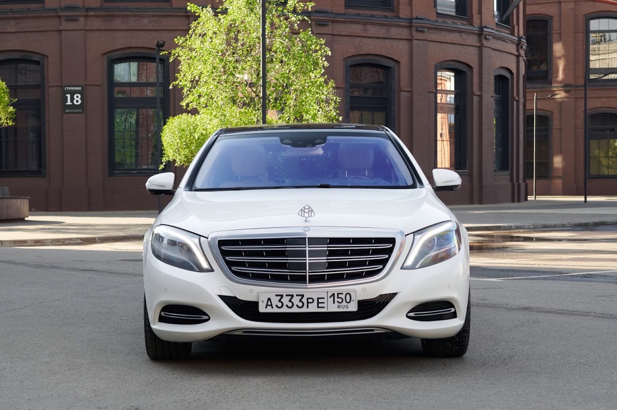 Мерседес Майбах(w222) гос.N 333