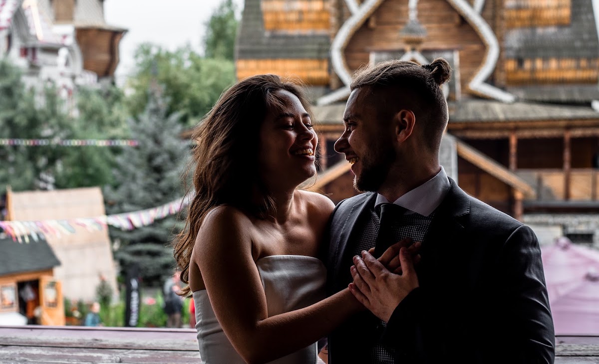 Лили и Левон