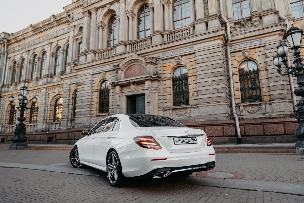 Mercedes W213 AMG