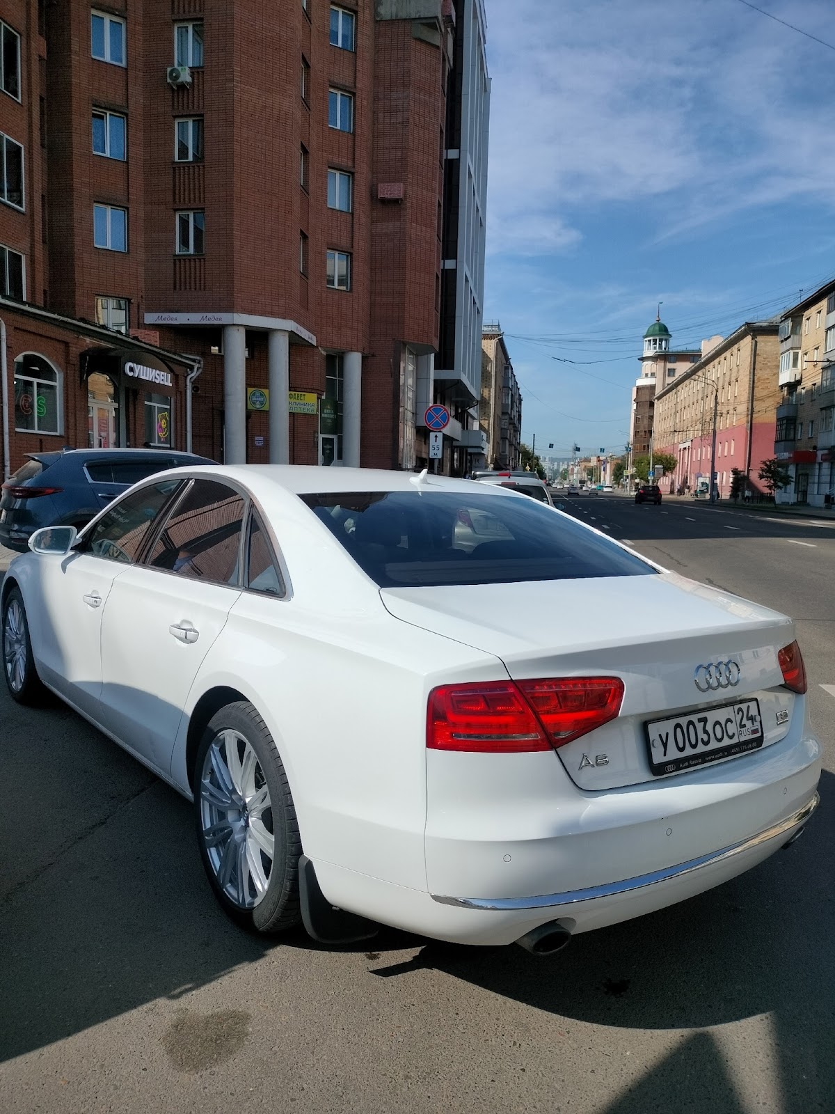 Audi A8