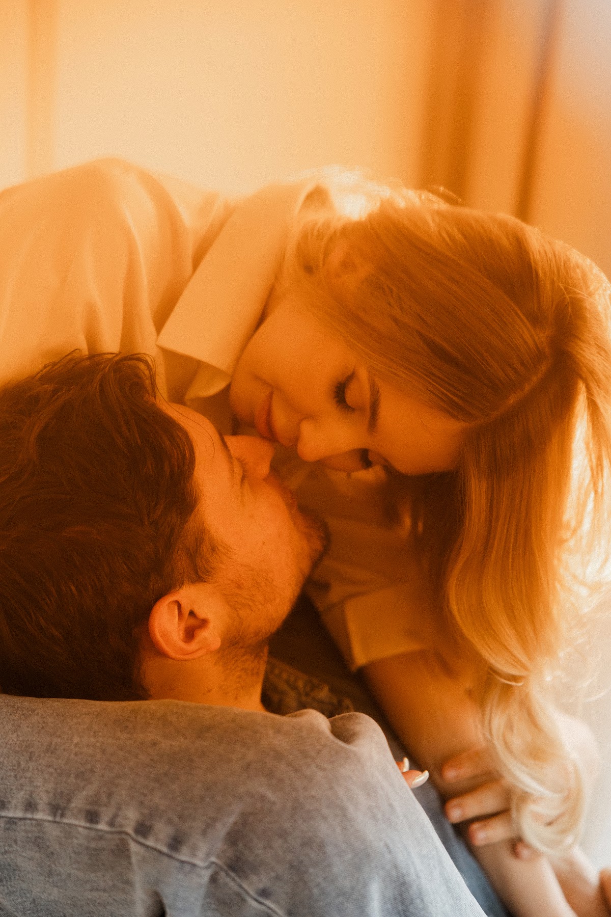 Love story - нежные прикосновения