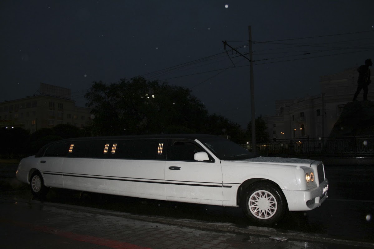 Bentley Arnage — кадр 2 из 9