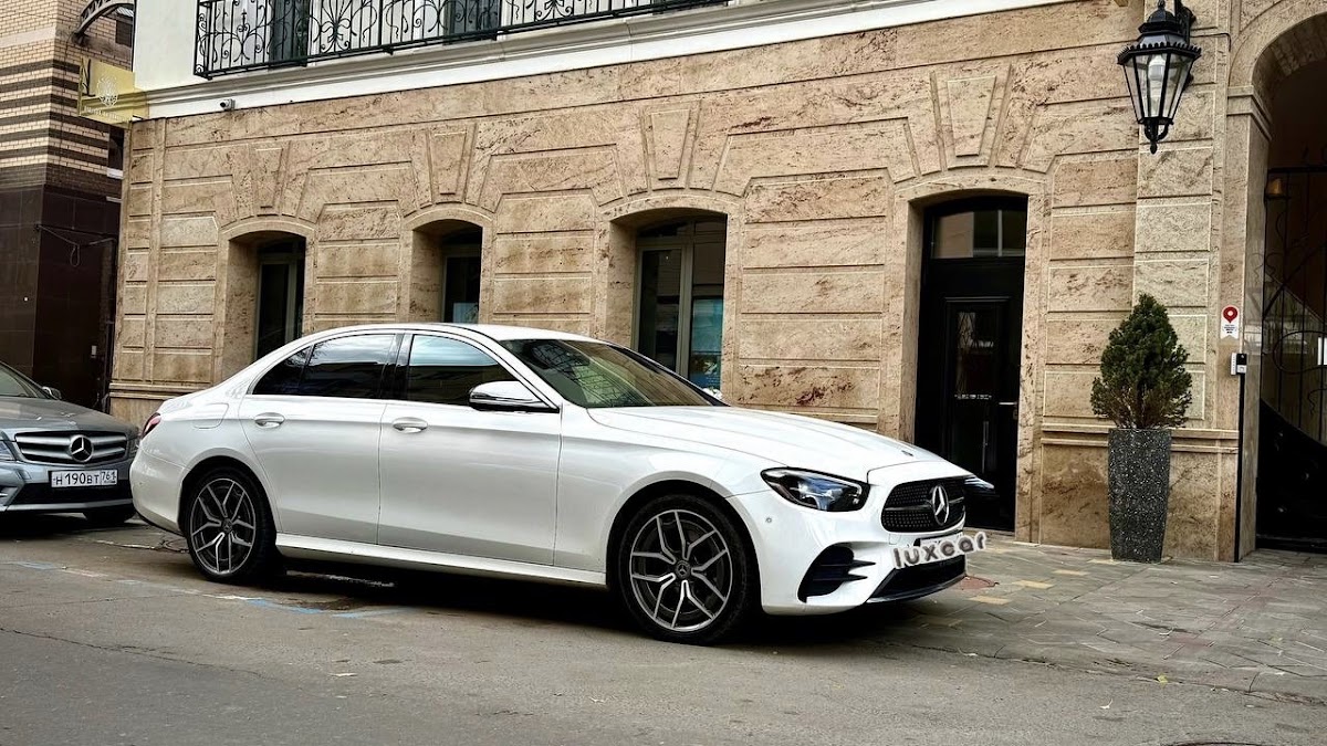 Mercedes-Benz E213 — кадр 2 из 4