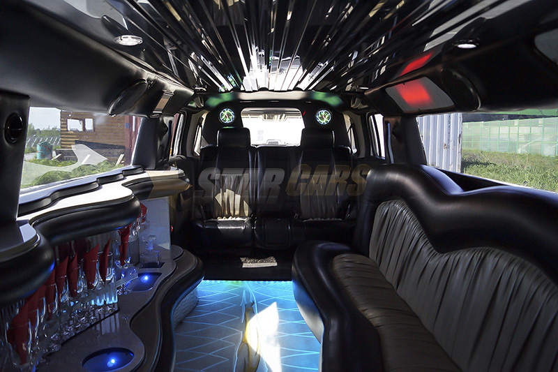Hummer H3 (10 мест)