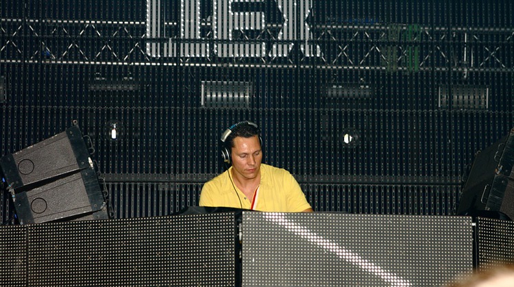 DJ Tiesto в Москве