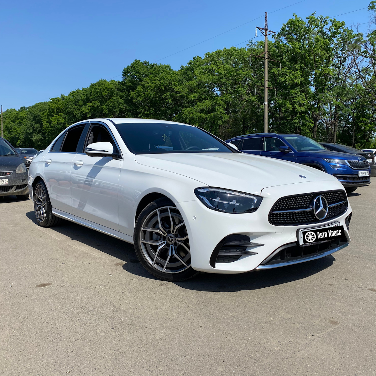Mercedes W213 restail