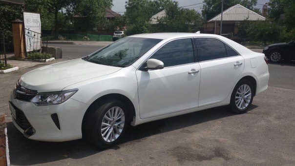 Toyota Camry — кадр 3 из 9