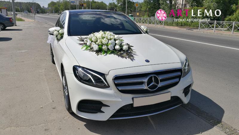 Мерседес Е-класс AMG