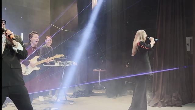 Видео