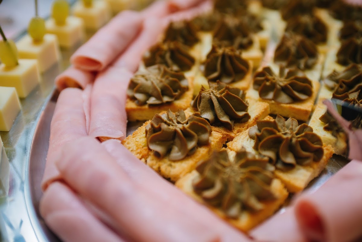 Катя и Максим