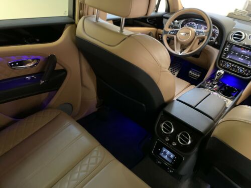 Bentley Bentayga — кадр 2 из 2