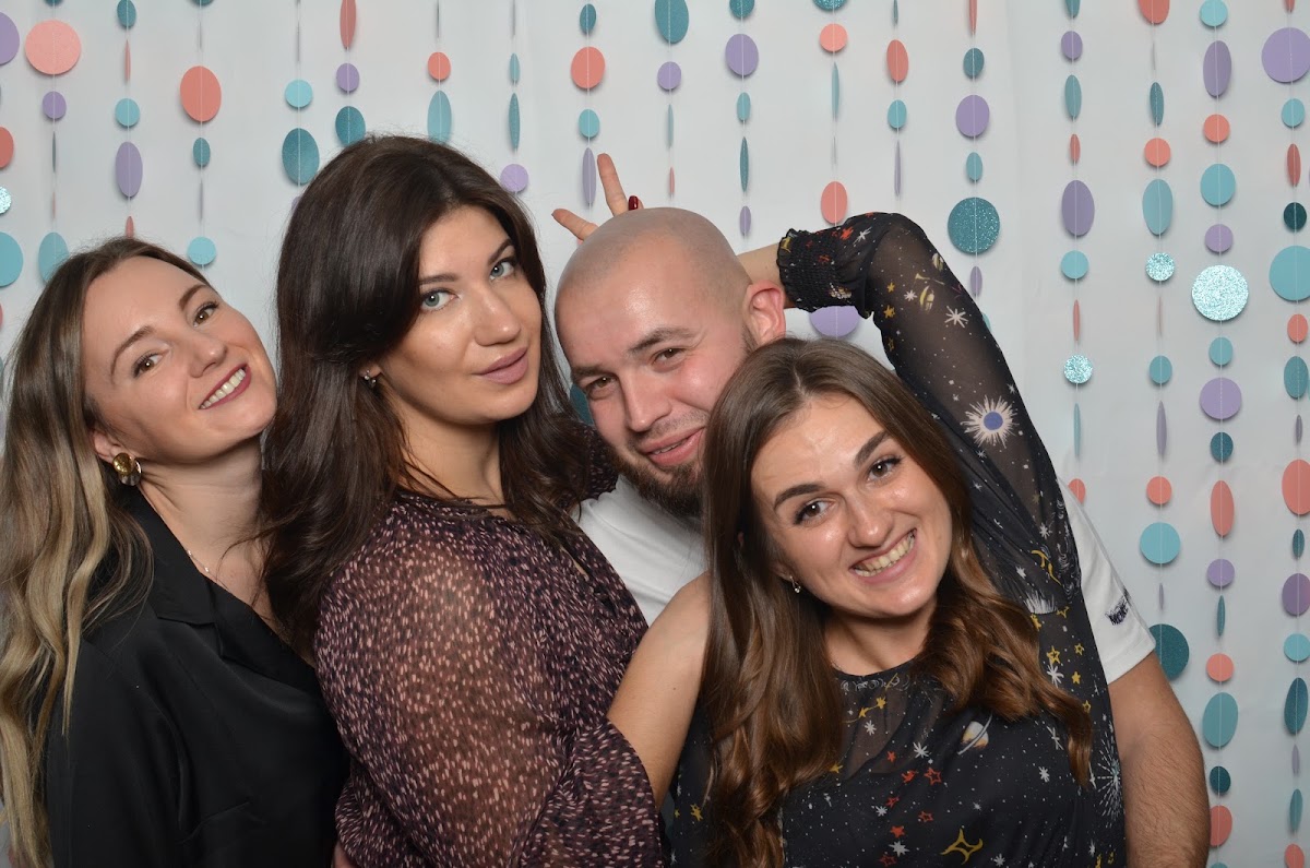 Booth moscow — кадр 4 из 20