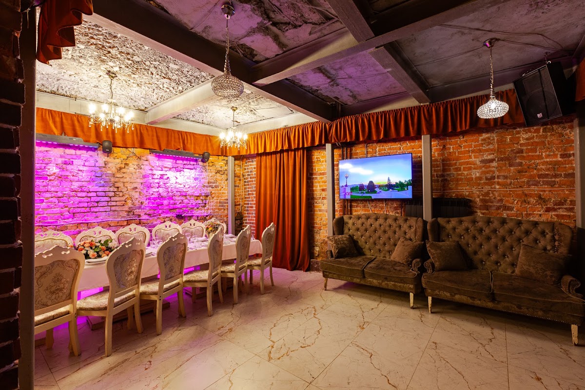 LOFT