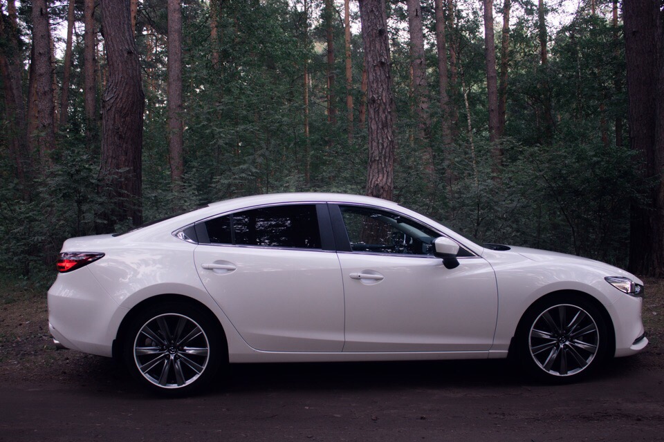Mazda - 6 — кадр 3 из 5