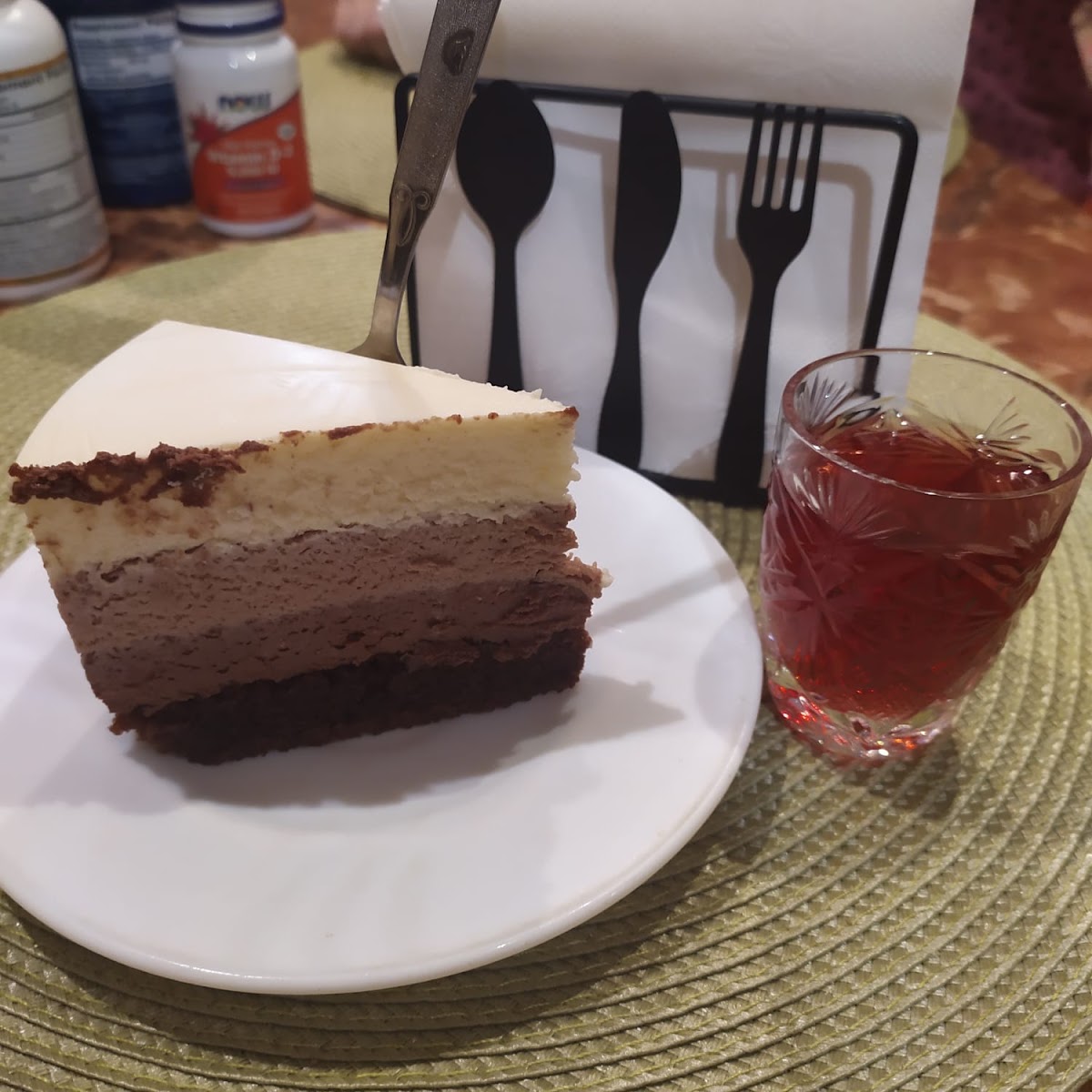 Royal Sweets — кадр 2 из 320