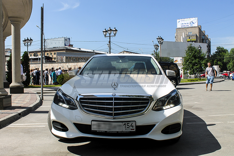 Mercedes-Benz E-class E200 w212