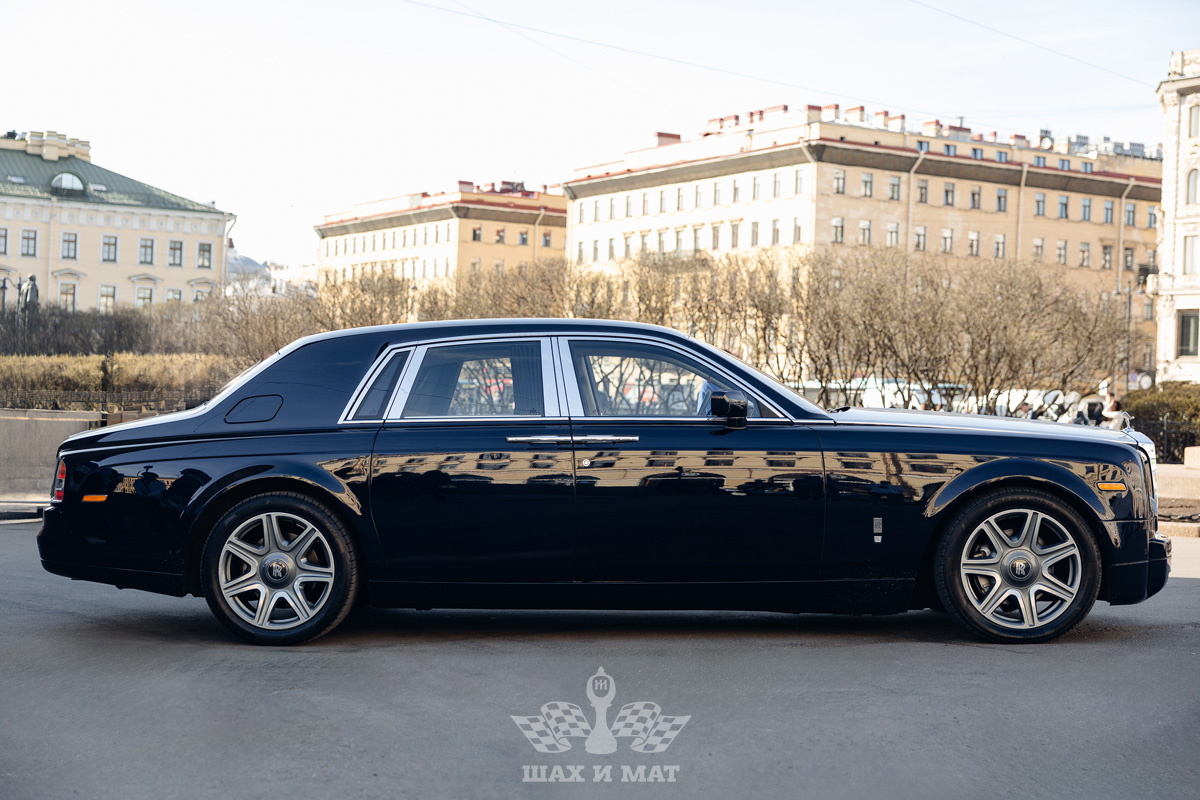 Rolls-Royce Phantom