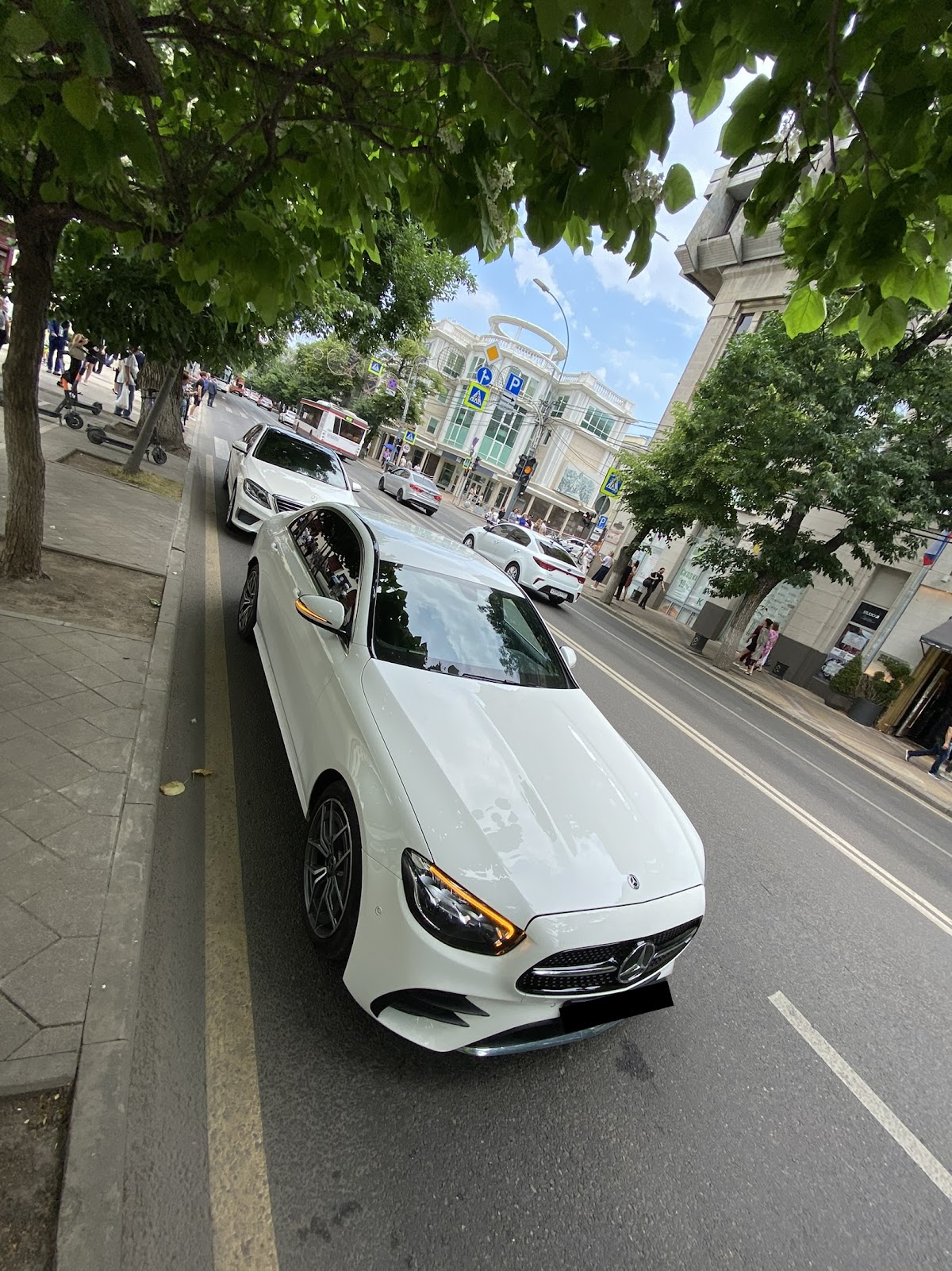 Mercedes W213 restail — кадр 2 из 8