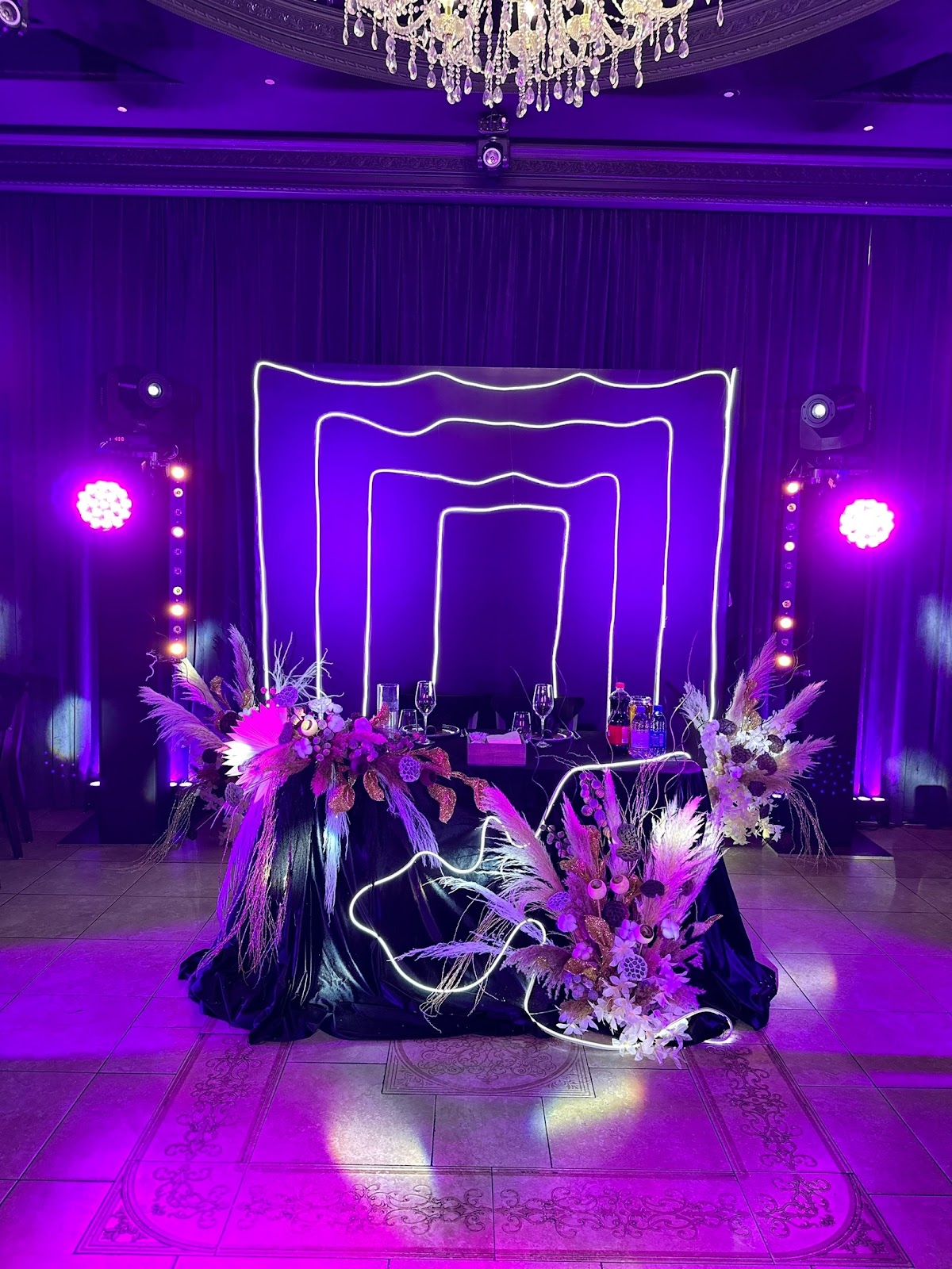 Vanil Decor