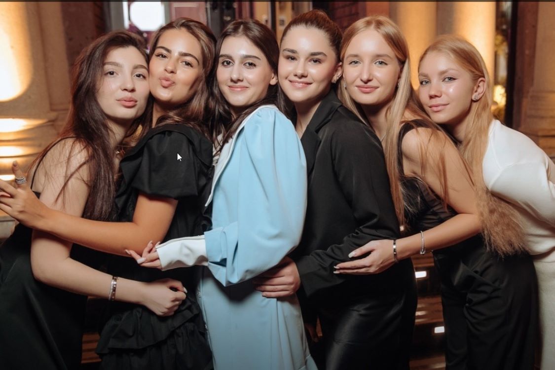 Старый город — кадр 2 из 8