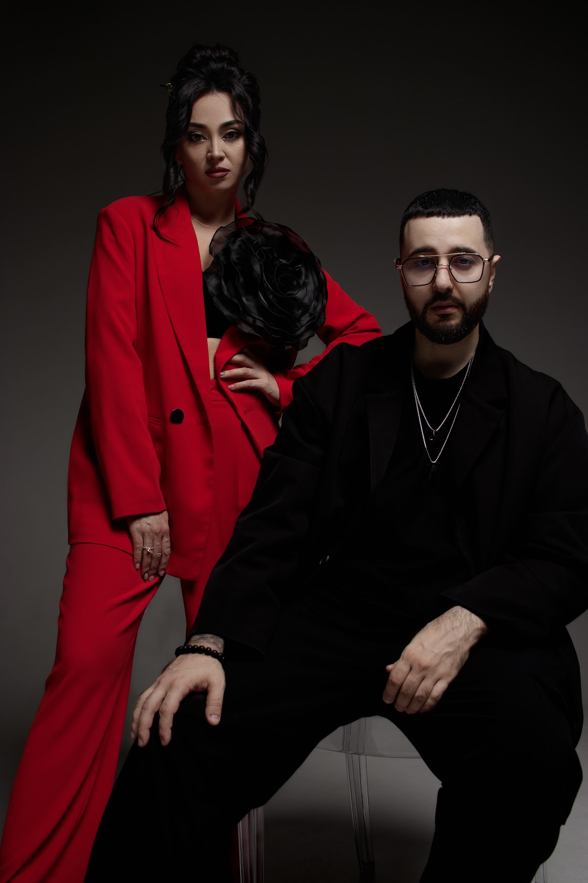 Музыкальная группа Married