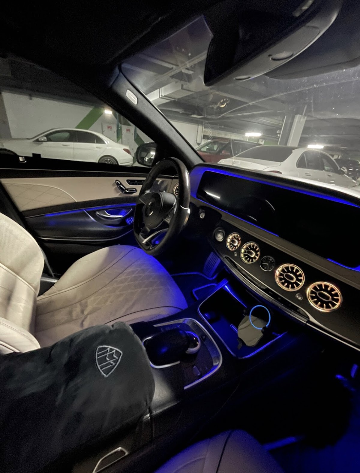 Mercedes S222 Maybach Edition — кадр 5 из 6