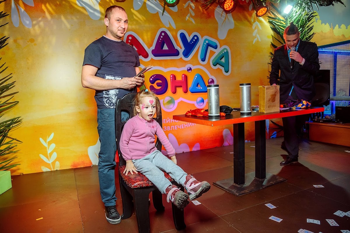 фокусник-иллюзионист Владислав VEGA.