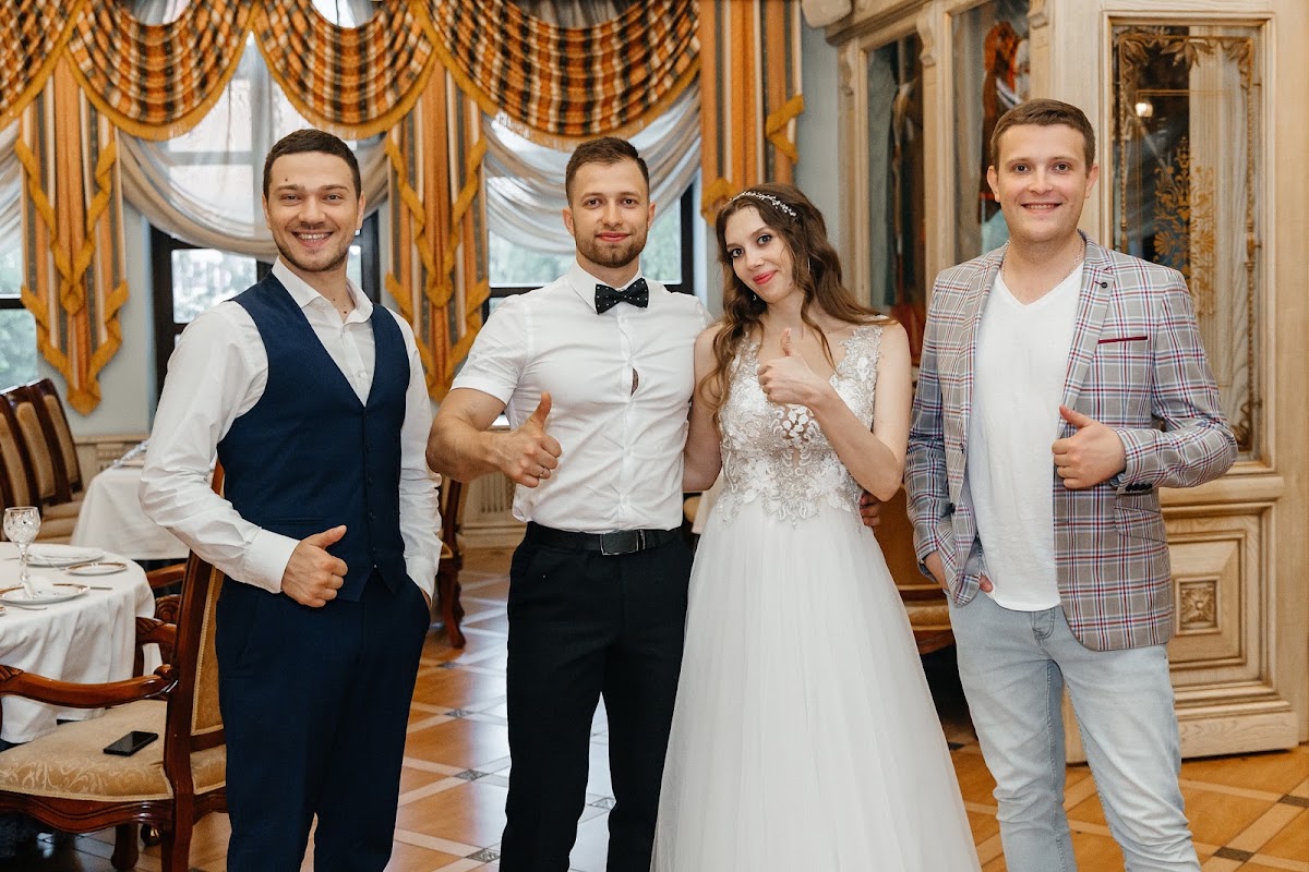 Фото с молодыми )