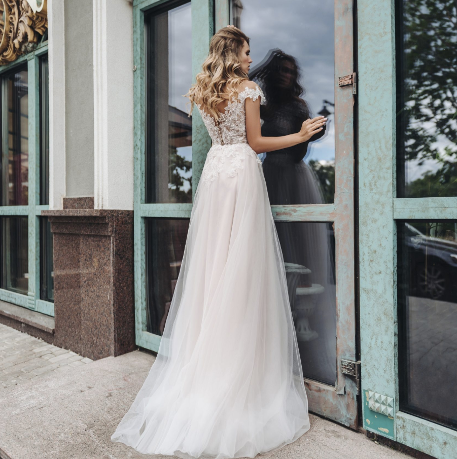 Floral — кадр 3 из 3