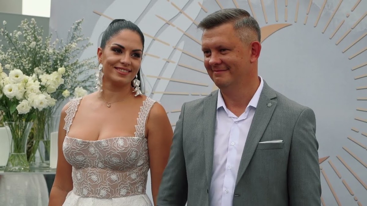 Елена Малова