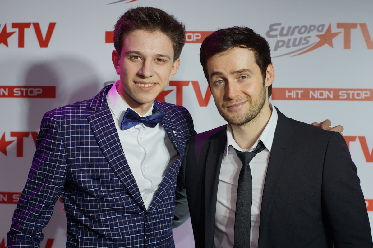 STARS with US