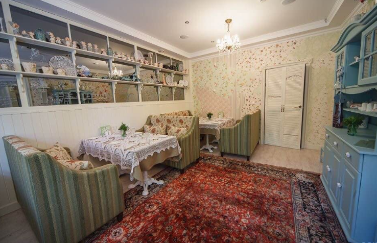 Основной зал