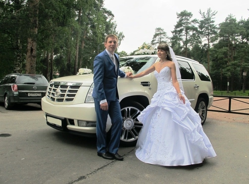 Cadillac 7mest Escalade
