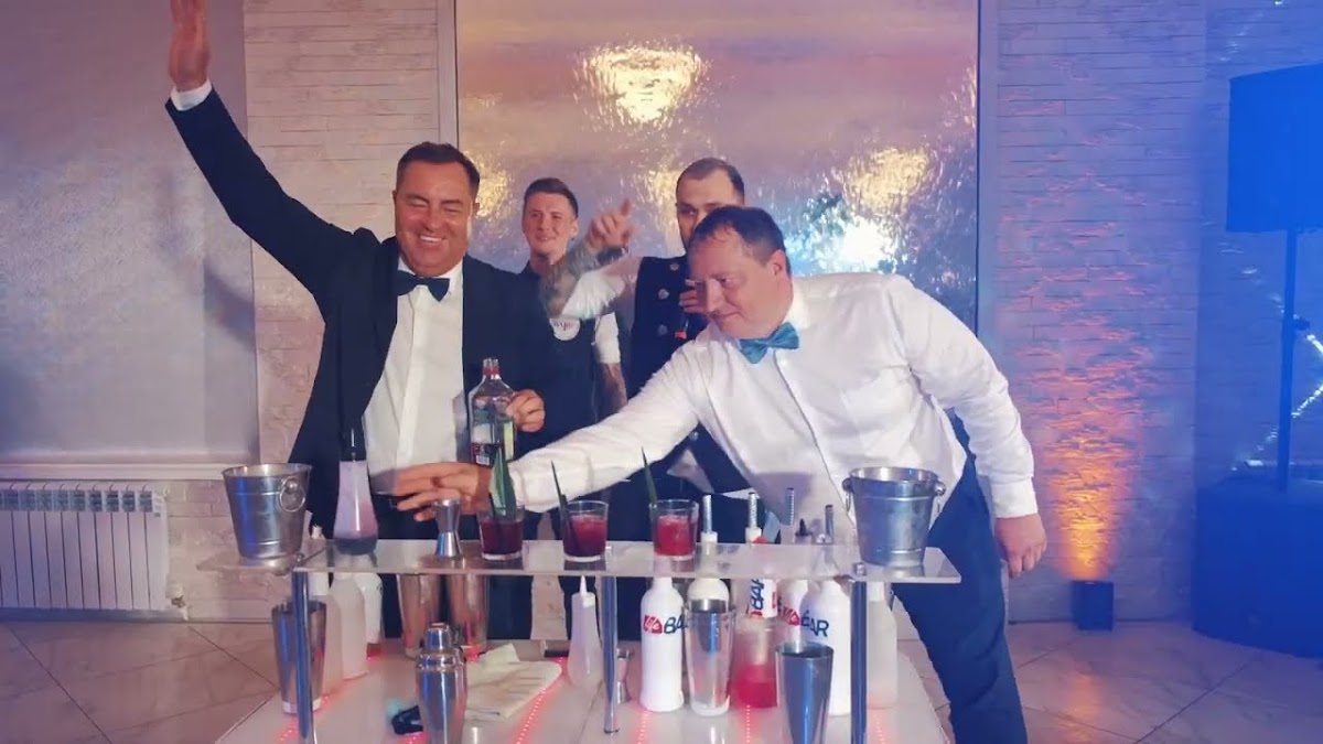 Видео
