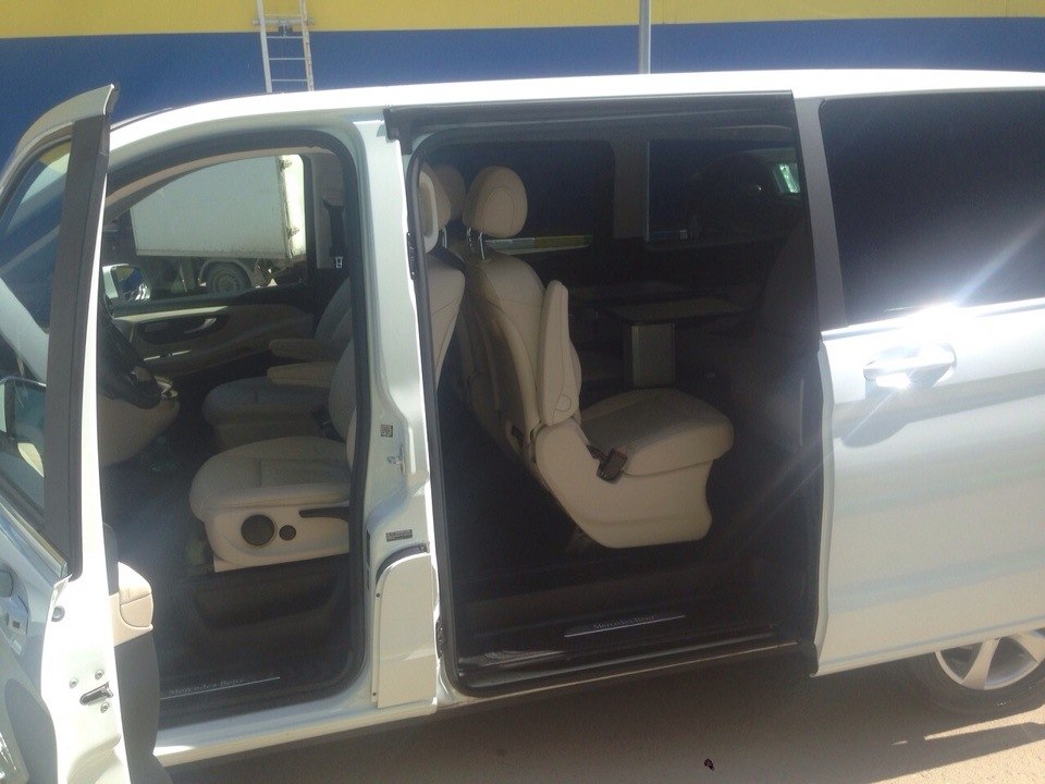 Mercedes-Benz V-класса — кадр 5 из 6