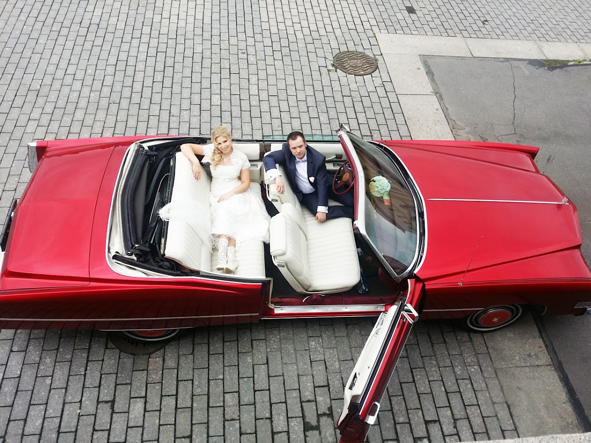 Cadillac Eldorado Red