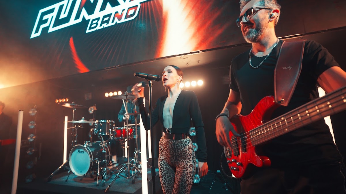 Фото Промо Кавер-группа Нижний Новгород на свадьбу Funkeys Music Band