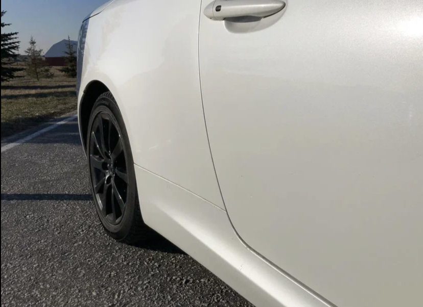 Lexus is250c WHITE