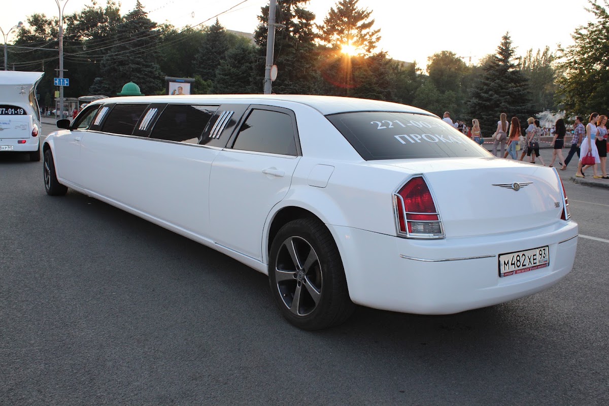 Крайслер 300С