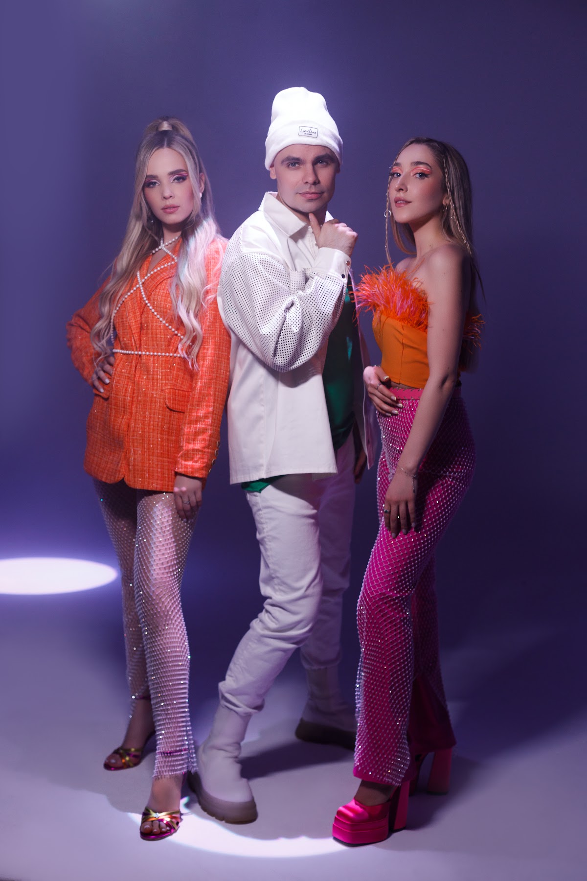 COVER SHOW TWIXOUND