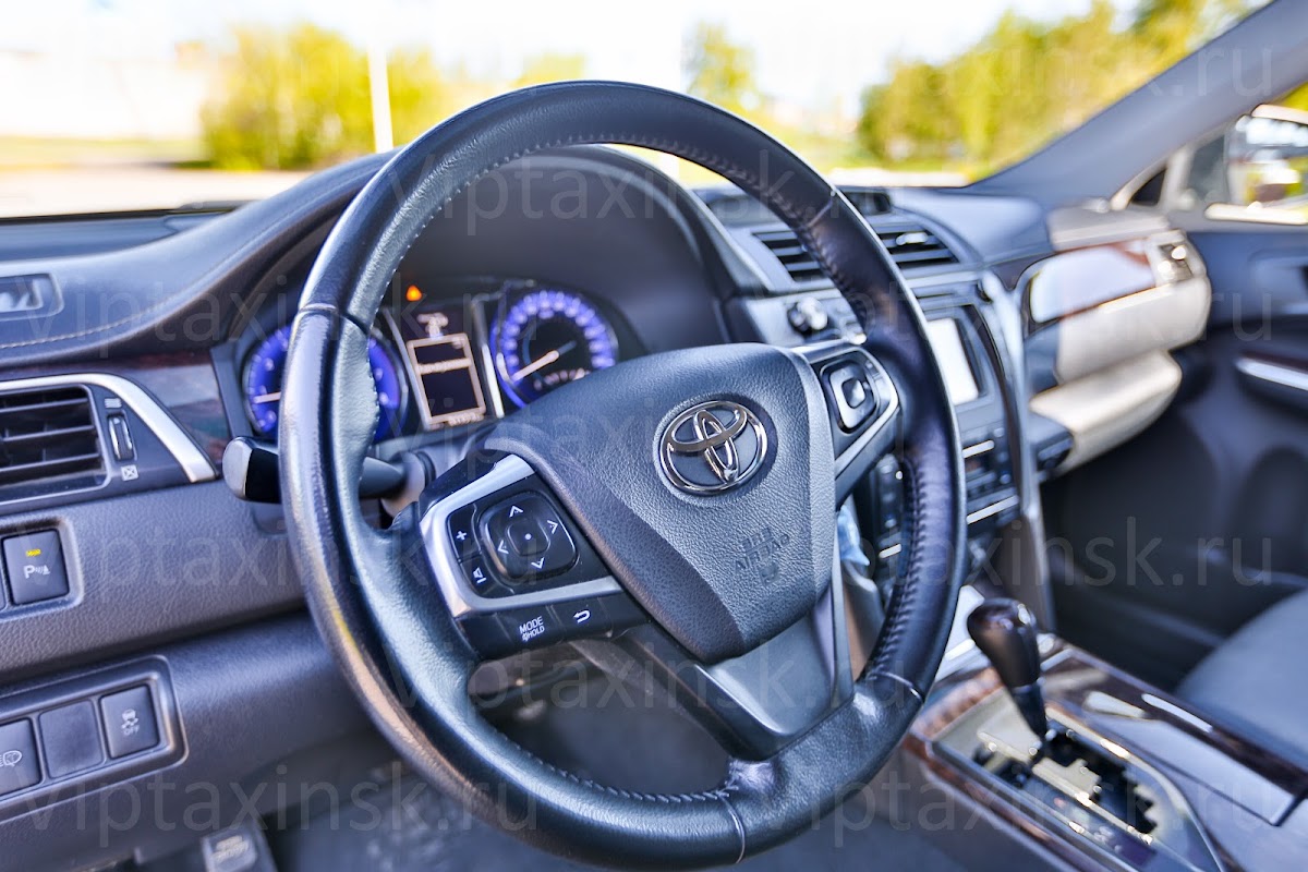 Toyota Camry V55